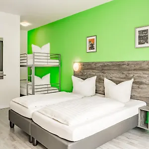 Alecsa Am Olympiastadion Hotell